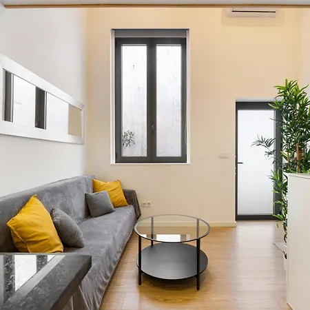 Guest house Guestready - King House 1